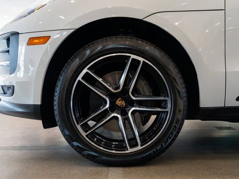 Used 2020 Porsche Macan S AWD/4WD image 7