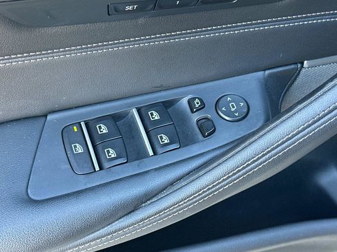 Used 2023 BMW 540i 540i w/ M Sport Package image 11