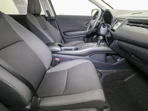 Used 2022 Honda HR-V EX image 17