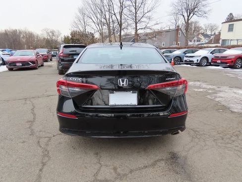 Certified 2022 Honda Civic Sport image 5