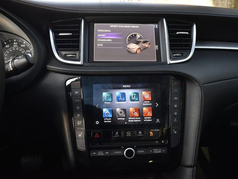 Used 2021 INFINITI QX50 Luxe image 31