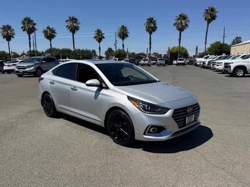 Used 2019 Hyundai Accent Limited w/ Cargo Package FWD image 2