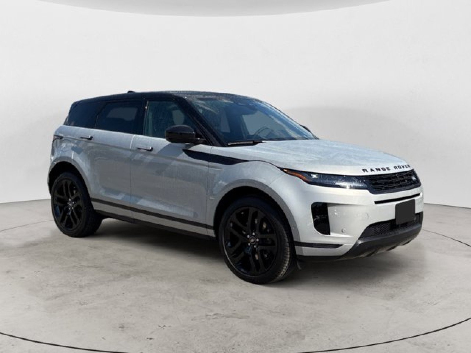 New 2026 Land Rover Range Rover Evoque S AWD/4WD image 2