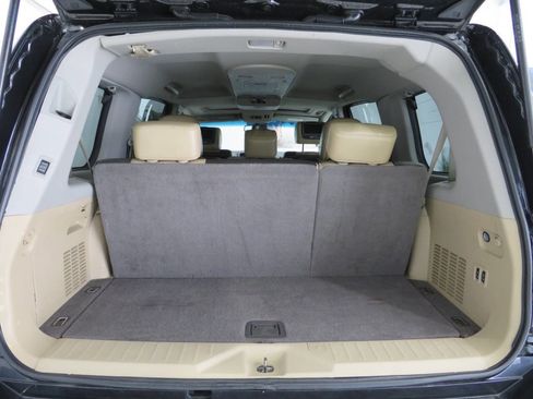 Used 2015 Nissan Armada Platinum w/ Platinum Reserve Package RWD image 14