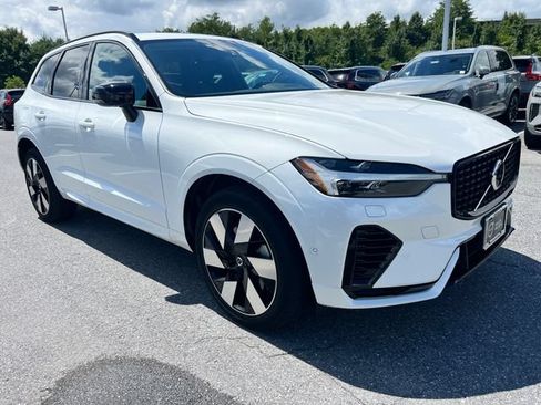 Certified 2024 Volvo XC60 T8 Plus w/ Climate Package AWD/4WD image 1