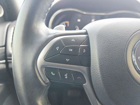 Used 2020 Jeep Grand Cherokee Limited X image 22