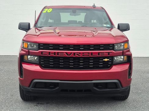 Used 2020 Chevrolet Silverado 1500 Custom w/ Custom Value Package AWD/4WD image 13