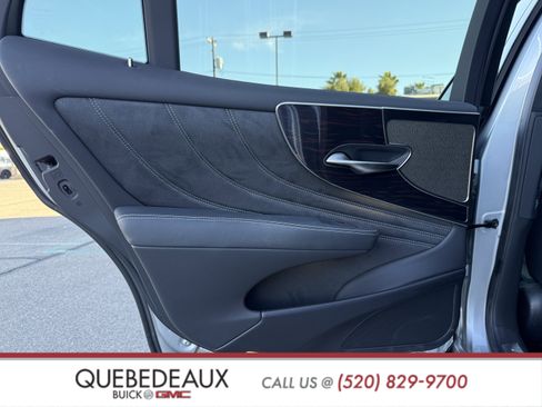 Used 2024 Lexus LS 500 w/ Interior Upgrade Package image 39