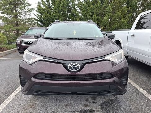 Used 2016 Toyota RAV4 LE image 2