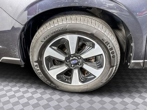 Used 2017 Subaru Forester 2.5i Limited image 32