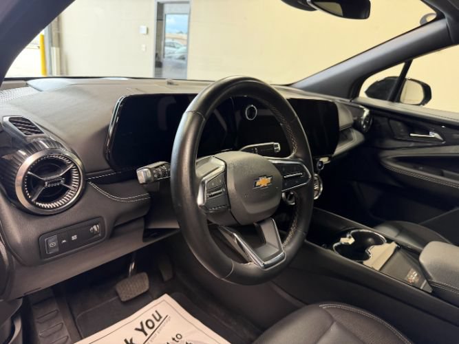 Used 2024 Chevrolet Blazer EV LT AWD/4WD image 14
