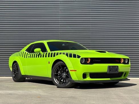 Used 2023 Dodge Challenger R/T Scat Pack image 9