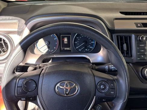Used 2017 Toyota RAV4 LE image 13