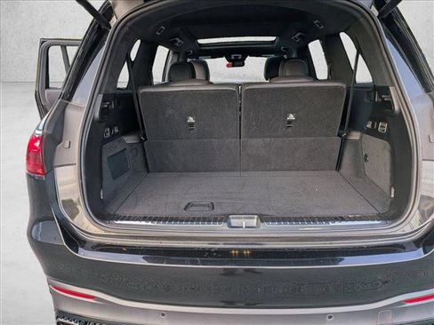 Used 2024 Mercedes-Benz GLS 63 AMG 4MATIC image 25