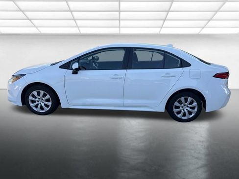 Used 2024 Toyota Corolla LE FWD image 5