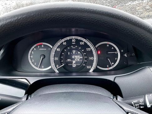 Used 2017 Honda Accord LX image 17