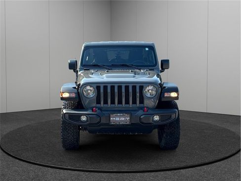 Used 2023 Jeep Wrangler Unlimited Rubicon w/ Cold Weather Group AWD/4WD image 3