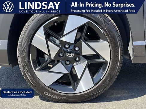 Used 2024 Hyundai Kona Limited AWD/4WD image 8