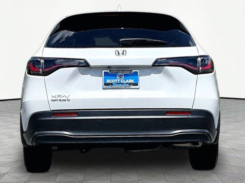 Used 2024 Honda HR-V LX image 7