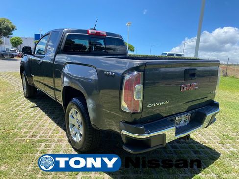 Used 2016 GMC Canyon SLE w/ SLE Convenience Package AWD/4WD image 5