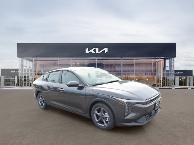 New 2026 Kia K4 FWD image 11