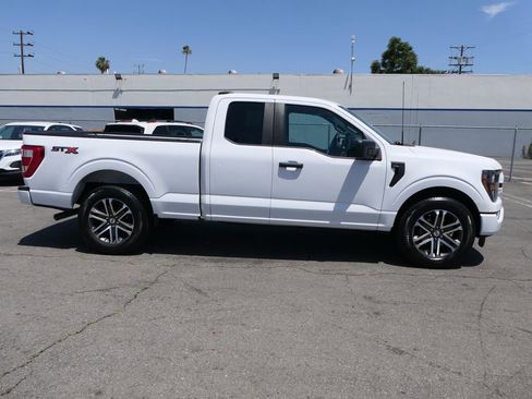 Used 2023 Ford F150 XL w/ STX Appearance Package RWD image 3