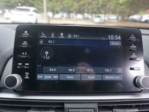 Used 2021 Honda Accord Sport image 11