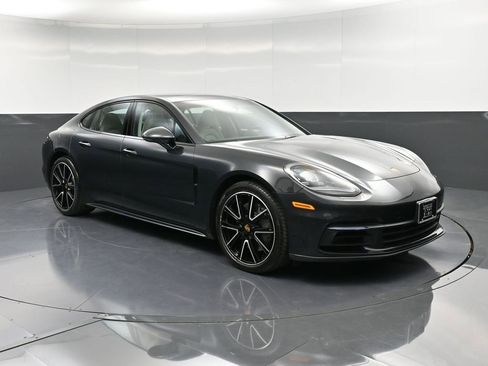 Certified 2018 Porsche Panamera 4S image 10