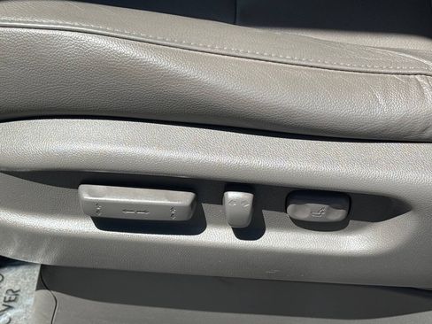 Used 2015 Honda Odyssey Touring image 10