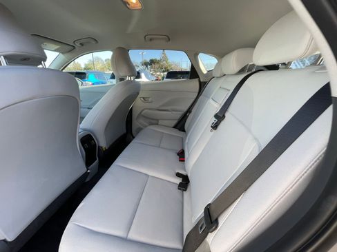 Used 2025 Hyundai Kona SEL image 25