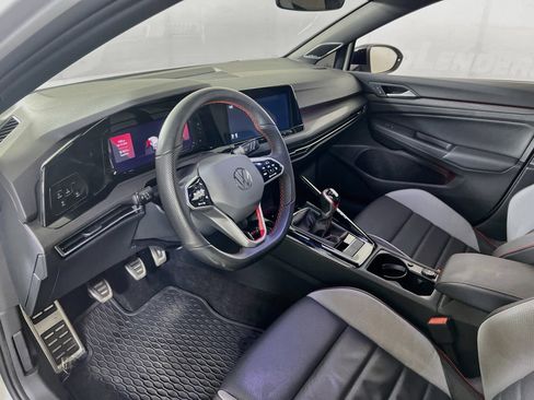 Used 2024 Volkswagen GTI SE FWD image 9