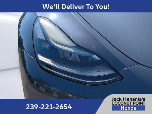 Used 2022 Tesla Model Y Performance AWD/4WD image 10