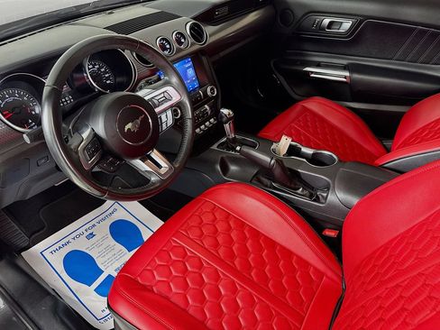 Used 2020 Ford Mustang GT Premium w/ GT Performance Package RWD image 11