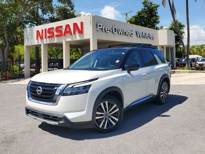 Used 2022 Nissan Pathfinder Platinum