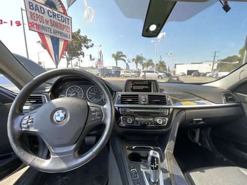 Used 2016 BMW 320i Sedan image 5