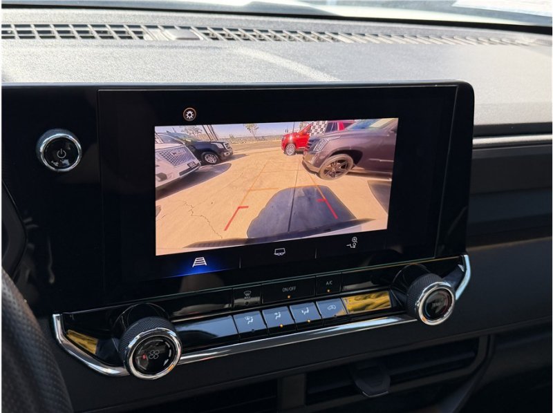 Used 2023 Chevrolet Colorado W/T RWD image 52