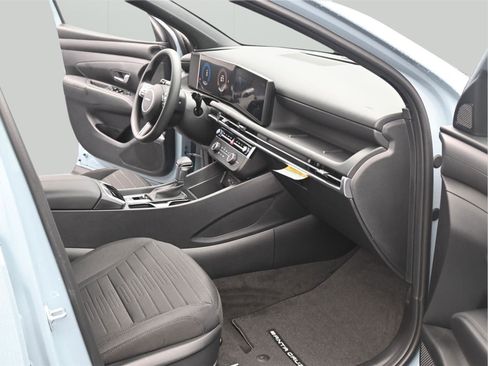 New 2026 Hyundai Santa Cruz SE FWD image 9