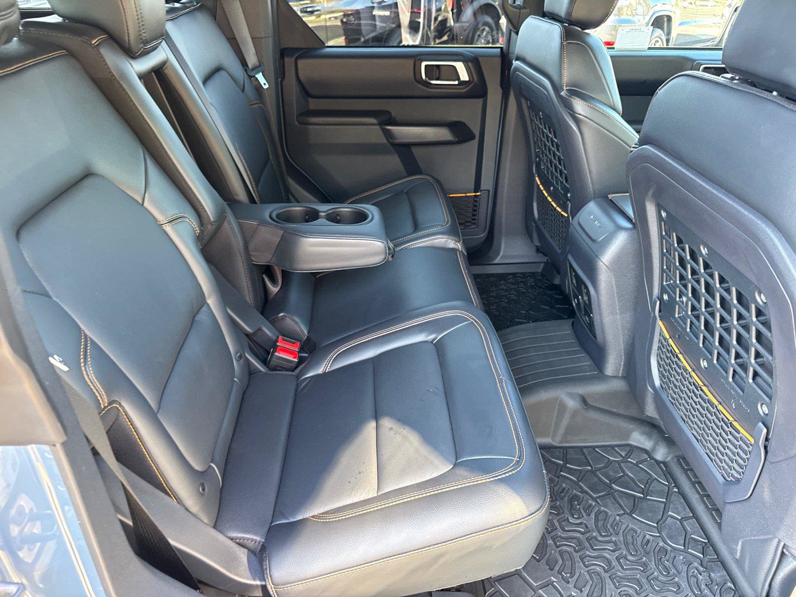 Used 2024 Ford Bronco Badlands AWD/4WD image 18