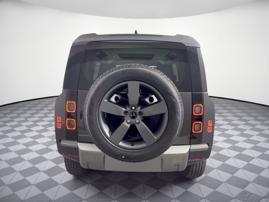 New 2026 Land Rover Defender 110 S AWD/4WD image 11