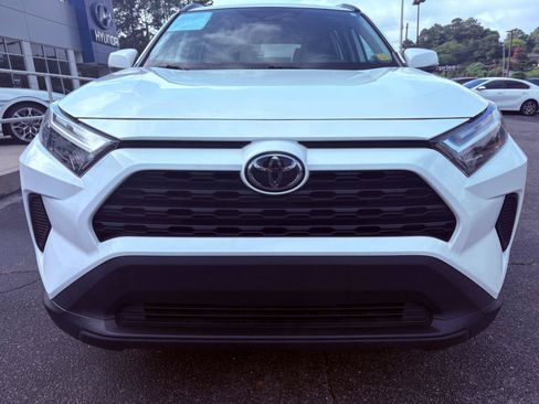Used 2024 Toyota RAV4 XLE FWD image 6