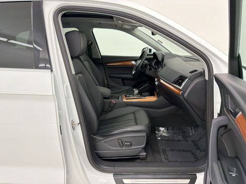 Used 2021 Audi Q5 2.0T Premium w/ Convenience Package AWD/4WD image 27