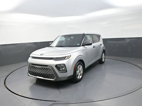 Used 2021 Kia Soul LX image 43