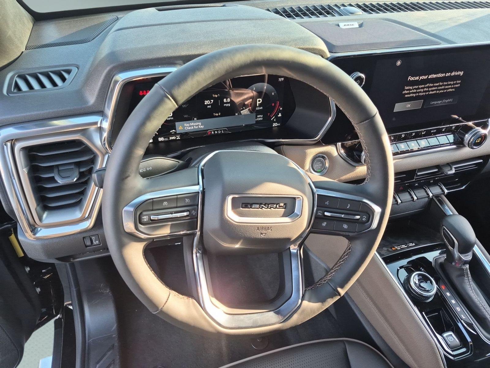 New 2026 GMC Canyon Denali AWD/4WD image 10