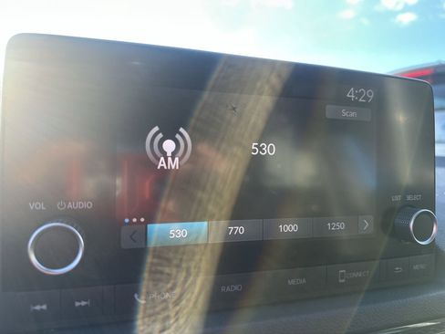 Used 2022 Honda Civic Sport image 12