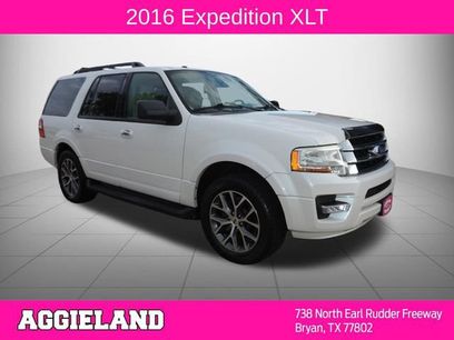 Used 2016 Ford Expedition XLT w/ Equipment Group 202A