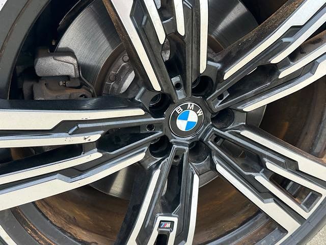 Used 2023 BMW 760i xDrive AWD/4WD image 33
