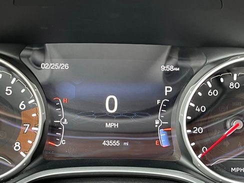 Used 2020 Jeep Compass Limited image 30