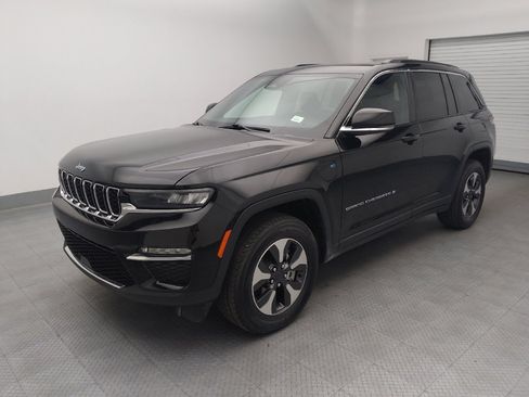 Used 2024 Jeep Grand Cherokee Limited 4xe AWD/4WD image 2