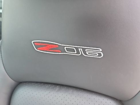 Used 2006 Chevrolet Corvette Z06 w/ Preferred Equipment Group RWD image 26