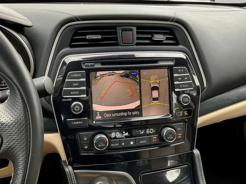 Used 2023 Nissan Maxima Platinum w/ Sport Mat Group FWD image 53